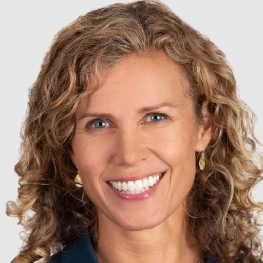 Photo of Lynelle Cameron