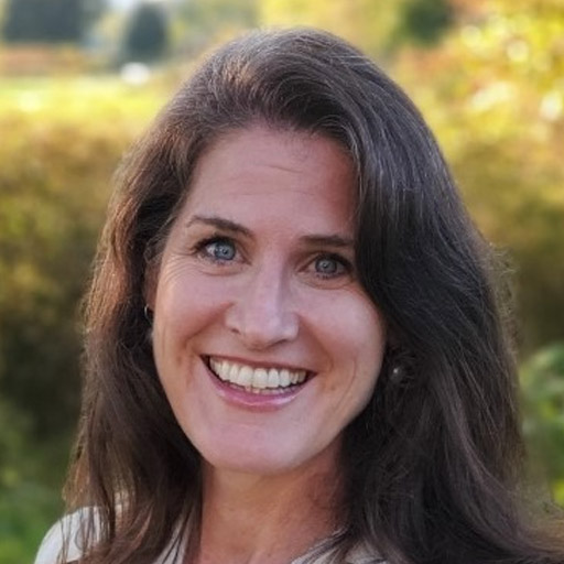 Photo of Debbie McLean