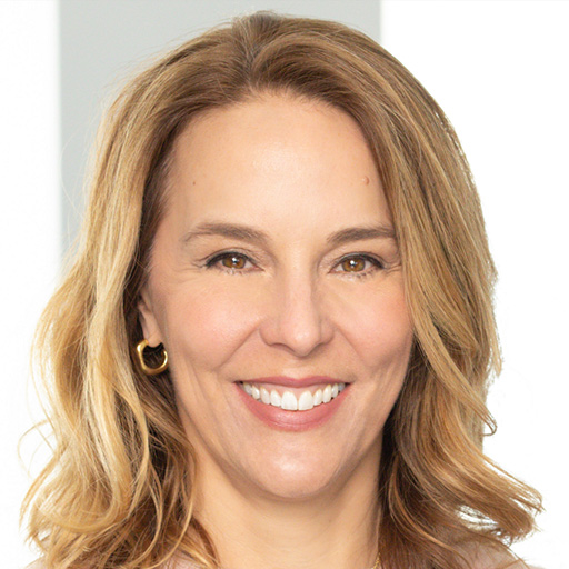 Photo of Robyn Luhning